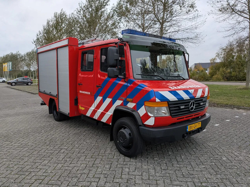 Mercedes-Benz - Brandweerwagen: afbeelding 2 Mercedes-Benz - Brandweerwagen: afbeelding 2