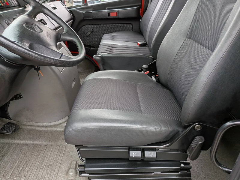 Brandweerwagen Mercedes-Benz: afbeelding 10 Brandweerwagen Mercedes-Benz: afbeelding 10