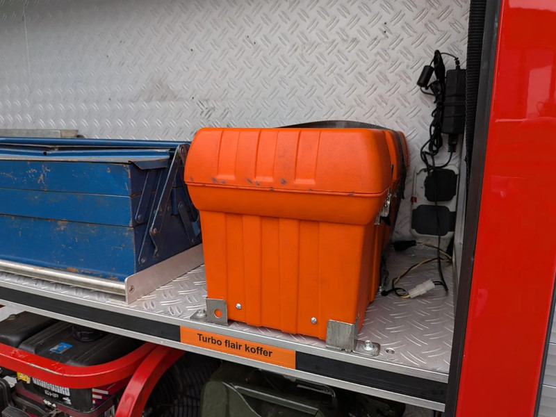 Brandweerwagen Mercedes-Benz: afbeelding 15 Brandweerwagen Mercedes-Benz: afbeelding 15