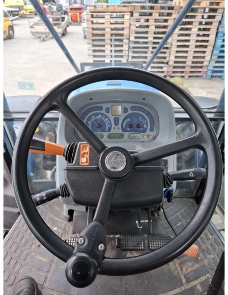 New Holland T5050 T5050 - Tractor: afbeelding 5 New Holland T5050 T5050 - Tractor: afbeelding 5