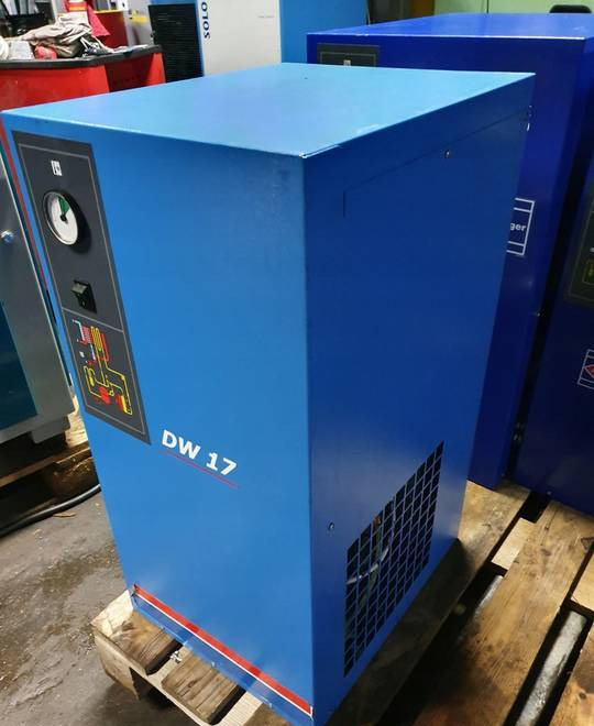 OSUSZACZ ZIĘBNICZY GRASSAIR DW 17 - Luchtcompressor: afbeelding 2 OSUSZACZ ZIĘBNICZY GRASSAIR DW 17 - Luchtcompressor: afbeelding 2