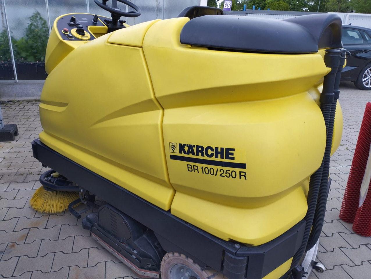 Kärcher BR 100/250 - Schrobmachine: afbeelding 2 Kärcher BR 100/250 - Schrobmachine: afbeelding 2