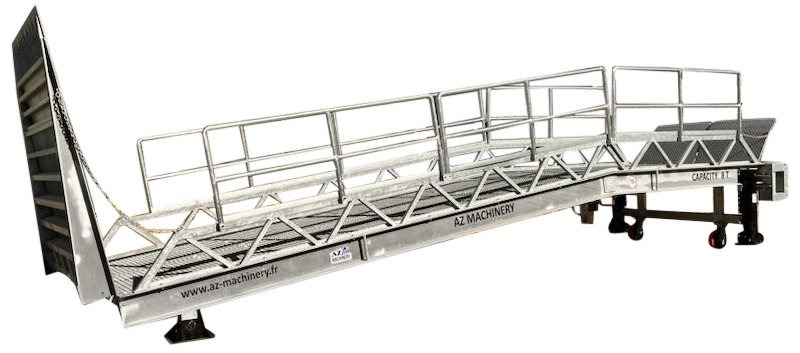 Loading Ramp with with hydraulic tilting bridge - AZ RAMP - STAR- 12T FULL GALVA - Laadbrug: afbeelding 1 Loading Ramp with with hydraulic tilting bridge - AZ RAMP - STAR- 12T FULL GALVA - Laadbrug: afbeelding 1