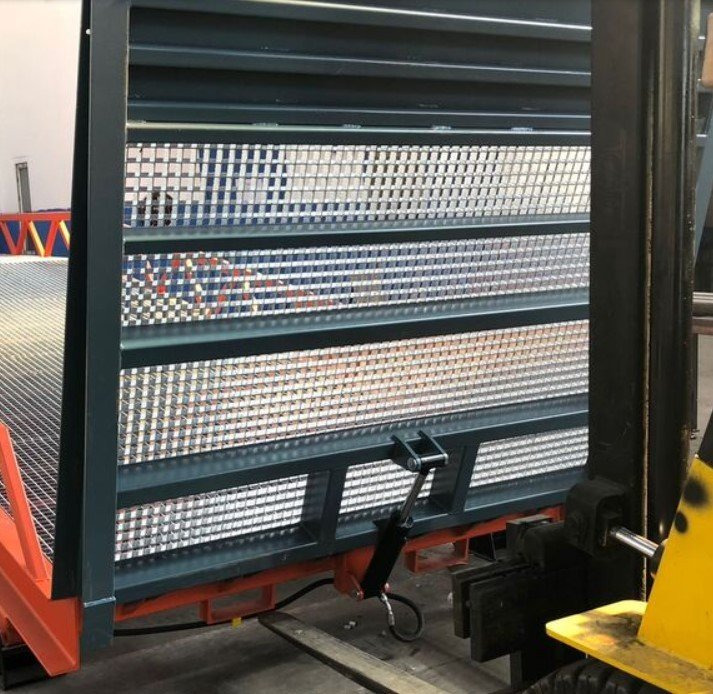 Nieuw Laadbrug Loading Ramp with with hydraulic tilting bridge -  AZ RAMP - STAR LLO- 15 T.: afbeelding 5
