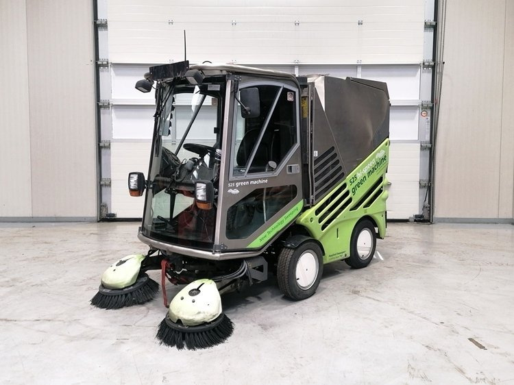 Used Street sweeper GREEN MACHINE - 525 HI-SPEED - Veegwagen: afbeelding 2 Used Street sweeper GREEN MACHINE - 525 HI-SPEED - Veegwagen: afbeelding 2