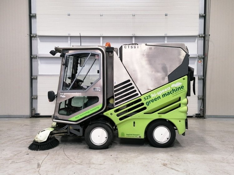 Used Street sweeper GREEN MACHINE - 525 HI-SPEED - Veegwagen: afbeelding 3 Used Street sweeper GREEN MACHINE - 525 HI-SPEED - Veegwagen: afbeelding 3