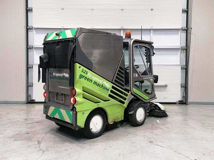 Used Street sweeper GREEN MACHINE - 525 HI-SPEED - Veegwagen: afbeelding 5 Used Street sweeper GREEN MACHINE - 525 HI-SPEED - Veegwagen: afbeelding 5