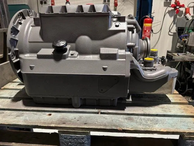 Voith 864-5 vol automatische versnellingsbak - Versnellingsbak: afbeelding 2 Voith 864-5 vol automatische versnellingsbak - Versnellingsbak: afbeelding 2
