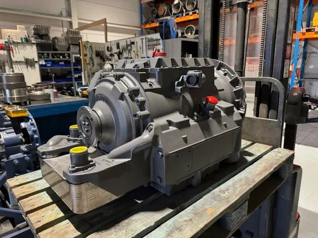 Voith 864-5 vol automatische versnellingsbak - Versnellingsbak: afbeelding 1 Voith 864-5 vol automatische versnellingsbak - Versnellingsbak: afbeelding 1