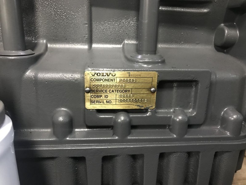 Volvo PT1563 22688 - Versnellingsbak voor Kiepwagen met knikbesturing: afbeelding 2 Volvo PT1563 22688 - Versnellingsbak voor Kiepwagen met knikbesturing: afbeelding 2