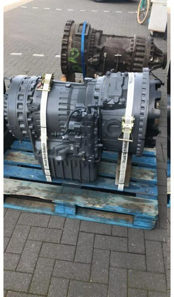 Volvo PT1860 22517, 22546 - Versnellingsbak en onderdelen voor Kiepwagen met knikbesturing: afbeelding 3 Volvo PT1860 22517, 22546 - Versnellingsbak en onderdelen voor Kiepwagen met knikbesturing: afbeelding 3