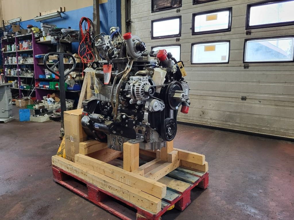 Perkins 1204E-E44TA - Motor voor Vrachtwagen: afbeelding 2 Perkins 1204E-E44TA - Motor voor Vrachtwagen: afbeelding 2