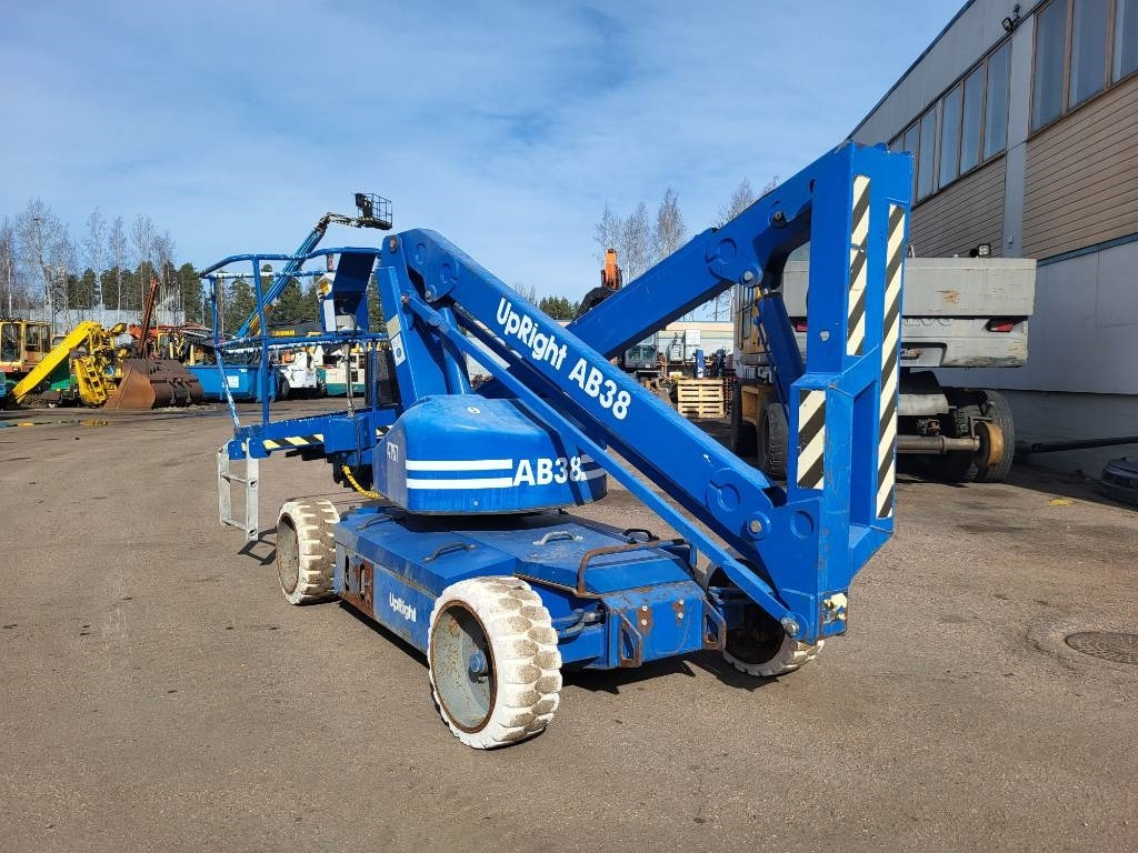 Upright AB38N - Knikarmhoogwerker: afbeelding 4 Upright AB38N - Knikarmhoogwerker: afbeelding 4