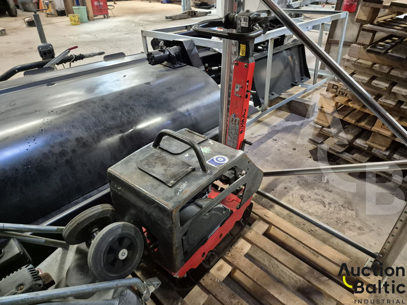 Bomag BPR 25/40 - Trilplaat: afbeelding 1 Bomag BPR 25/40 - Trilplaat: afbeelding 1