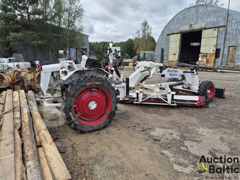 Ei Attachments 09.NH.2750 - Grader: afbeelding 4 Ei Attachments 09.NH.2750 - Grader: afbeelding 4