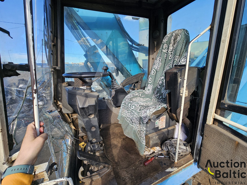 Fuchs MHL 320 - Mobiele graafmachine: afbeelding 5 Fuchs MHL 320 - Mobiele graafmachine: afbeelding 5