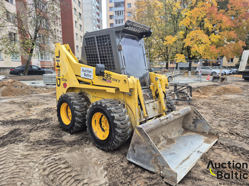 Gehl 5635 DXT 2 - Schranklader: afbeelding 1 Gehl 5635 DXT 2 - Schranklader: afbeelding 1