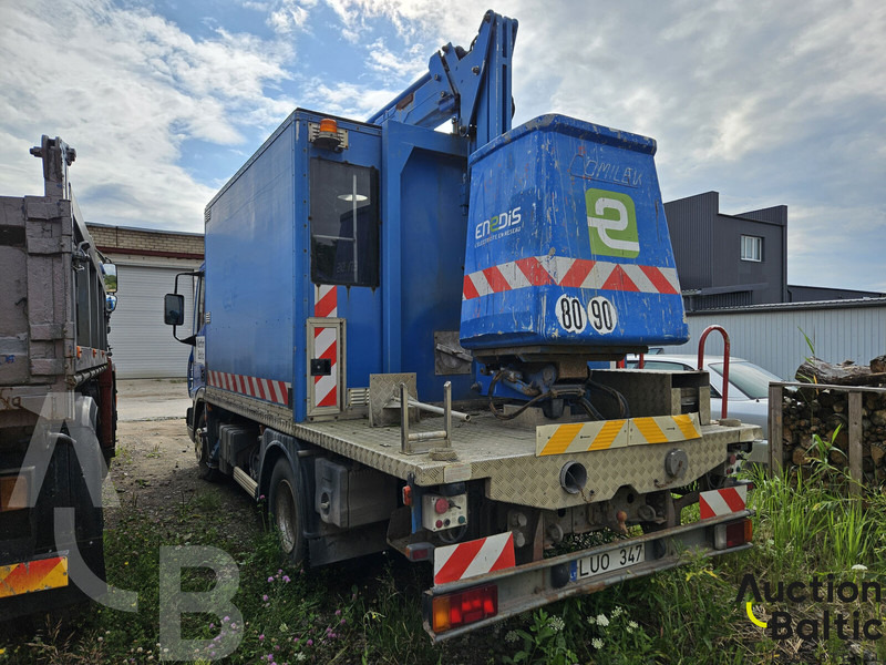 Iveco 100E 18 - Vrachtwagen hoogwerker: afbeelding 4 Iveco 100E 18 - Vrachtwagen hoogwerker: afbeelding 4