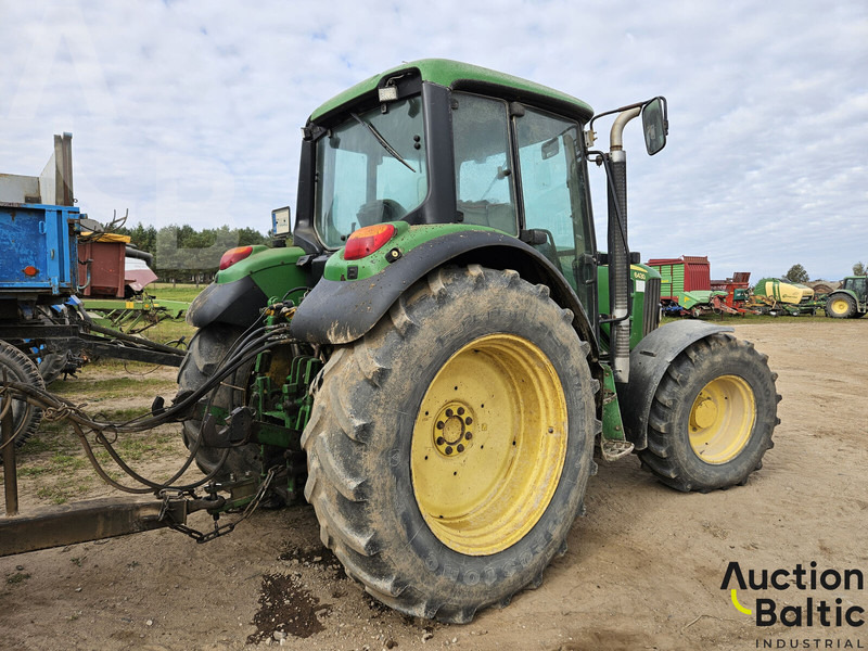 John Deere 6430 - Tractor: afbeelding 4 John Deere 6430 - Tractor: afbeelding 4