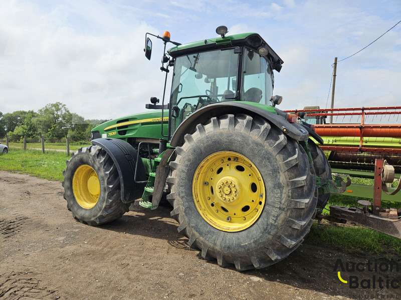 John Deere 7830 - Tractor: afbeelding 4 John Deere 7830 - Tractor: afbeelding 4