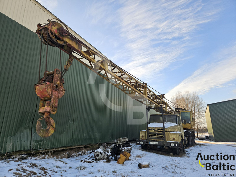 KRAZ 25 KC4562 - Alle terrein kraan: afbeelding 1 KRAZ 25 KC4562 - Alle terrein kraan: afbeelding 1