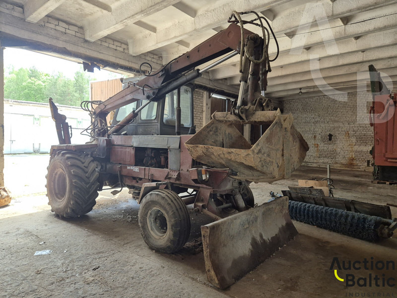 Karpatec PEA-10 - Mobiele graafmachine: afbeelding 1 Karpatec PEA-10 - Mobiele graafmachine: afbeelding 1