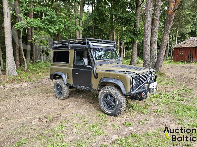 Land Rover Defender 90 - SUV: afbeelding 2 Land Rover Defender 90 - SUV: afbeelding 2