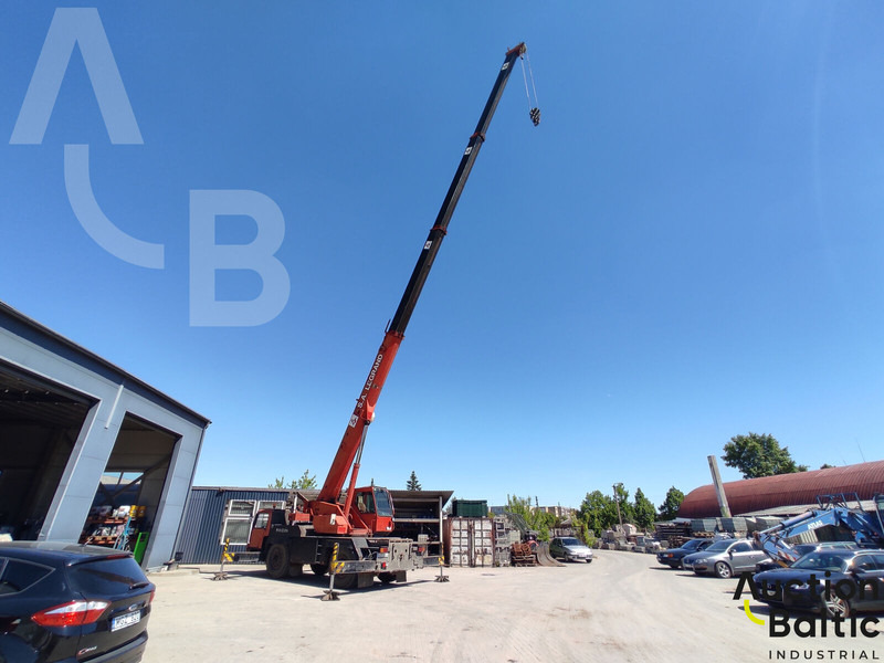Liebherr LTM 1025 - Alle terrein kraan: afbeelding 2 Liebherr LTM 1025 - Alle terrein kraan: afbeelding 2