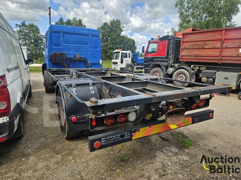 MAN 18.225 - Chassis vrachtwagen: afbeelding 4 MAN 18.225 - Chassis vrachtwagen: afbeelding 4