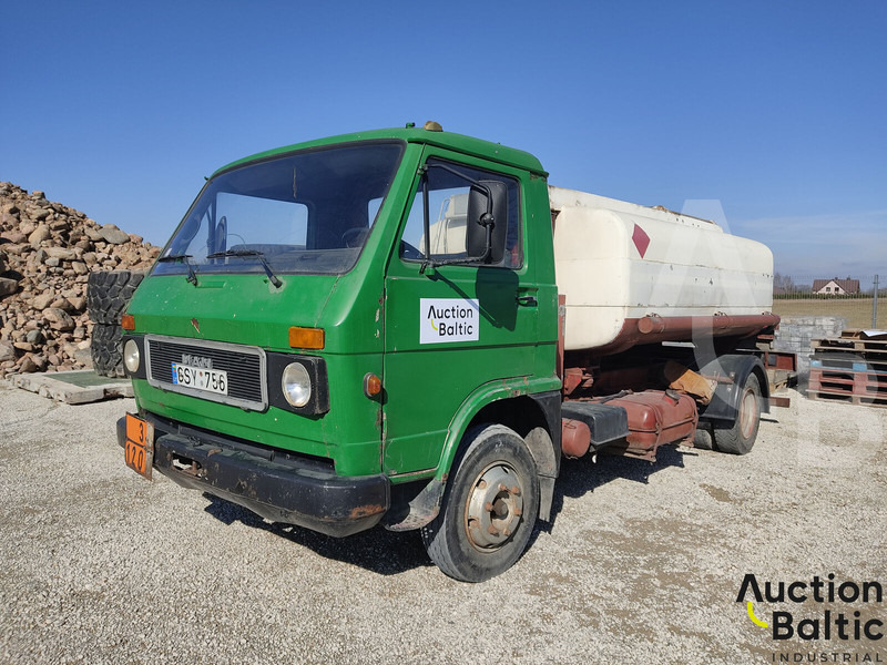 MAN 8.136 - Tankwagen: afbeelding 1 MAN 8.136 - Tankwagen: afbeelding 1