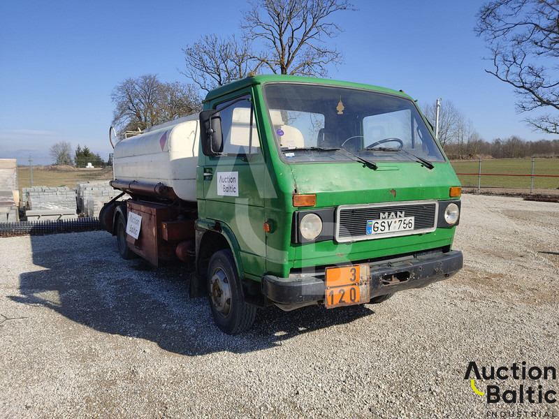 MAN 8.136 - Tankwagen: afbeelding 2 MAN 8.136 - Tankwagen: afbeelding 2