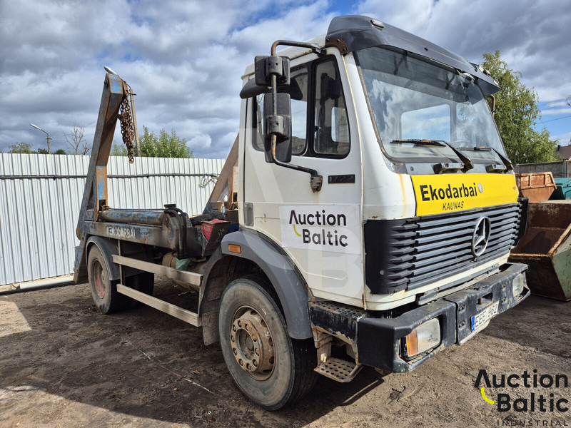 Mercedes-Benz 1722 - Portaalarmsysteem vrachtwagen: afbeelding 2 Mercedes-Benz 1722 - Portaalarmsysteem vrachtwagen: afbeelding 2