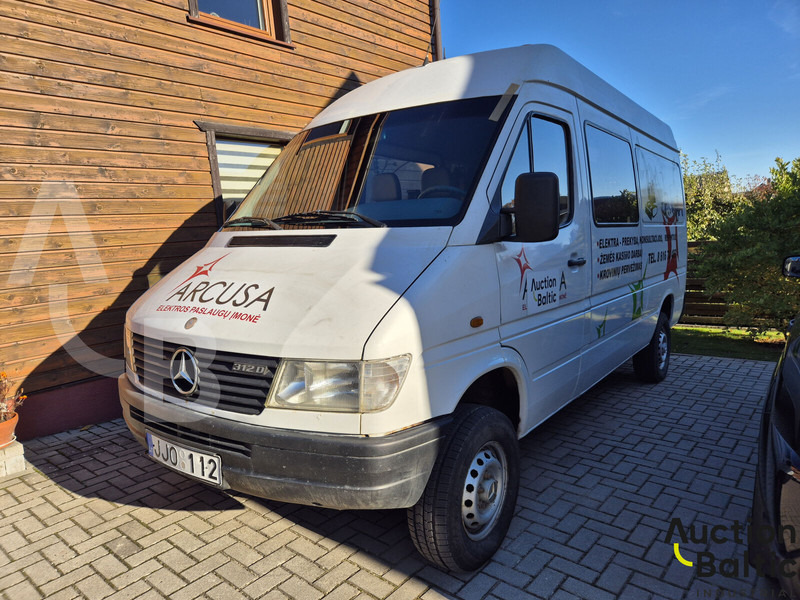 Mercedes-Benz 300-serie 312 D - Gesloten bestelwagen: afbeelding 1 Mercedes-Benz 300-serie 312 D - Gesloten bestelwagen: afbeelding 1