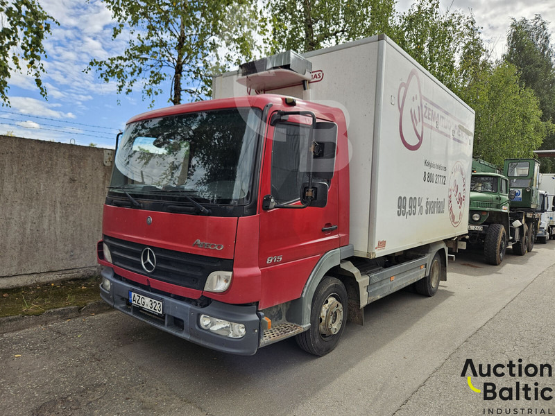 Mercedes-Benz 815 - Koelwagen vrachtwagen: afbeelding 1 Mercedes-Benz 815 - Koelwagen vrachtwagen: afbeelding 1