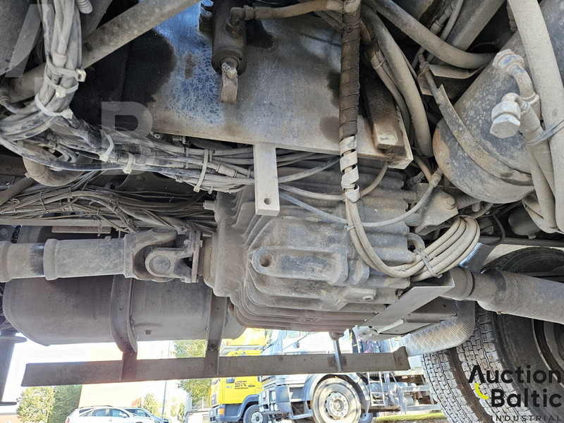 Kipper vrachtwagen, Kraanwagen Mercedes-Benz Actros 1844: afbeelding 11 Kipper vrachtwagen, Kraanwagen Mercedes-Benz Actros 1844: afbeelding 11