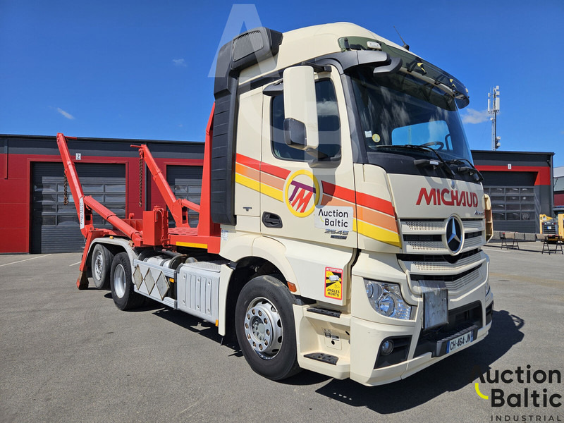 Mercedes-Benz Actros 2545 - Portaalarmsysteem vrachtwagen: afbeelding 2 Mercedes-Benz Actros 2545 - Portaalarmsysteem vrachtwagen: afbeelding 2