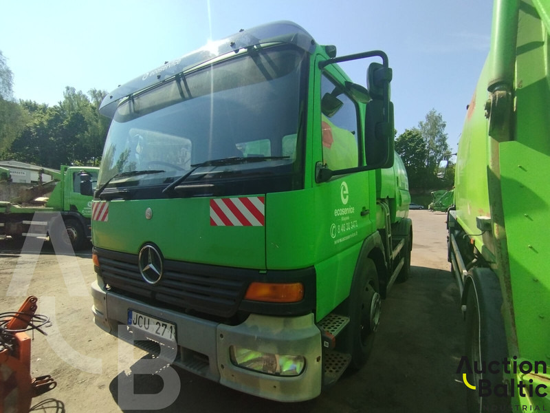 Mercedes-Benz Atego 1318 - Veegwagen: afbeelding 2 Mercedes-Benz Atego 1318 - Veegwagen: afbeelding 2