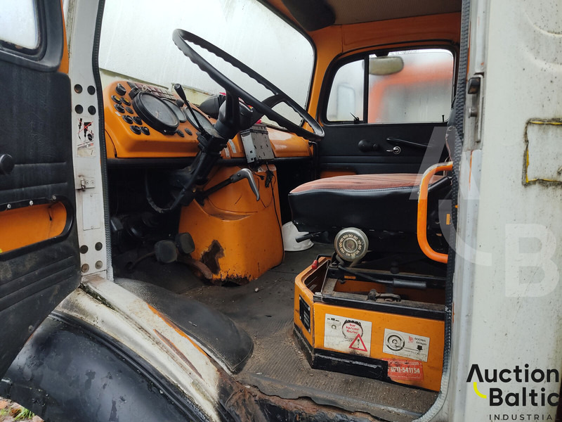 Mercedes-Benz Lako 911 - Vrachtwagen hoogwerker: afbeelding 5 Mercedes-Benz Lako 911 - Vrachtwagen hoogwerker: afbeelding 5