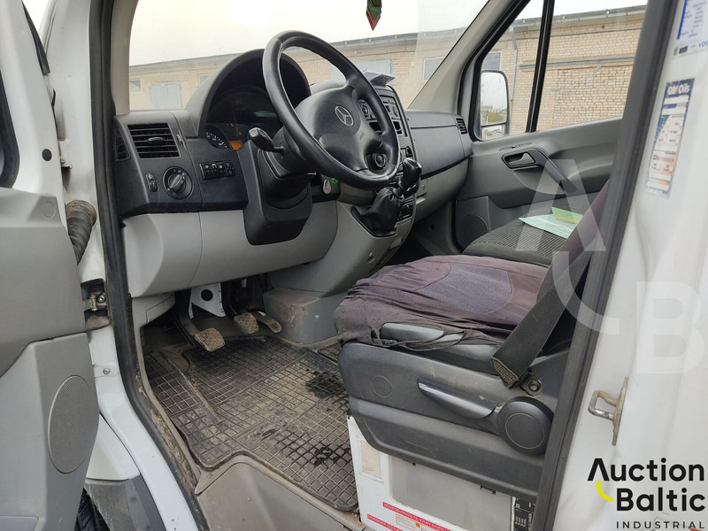 Mercedes-Benz Sprinter 515 CDI - Vrachtwagen met open laadbak, Kraanwagen: afbeelding 5 Mercedes-Benz Sprinter 515 CDI - Vrachtwagen met open laadbak, Kraanwagen: afbeelding 5