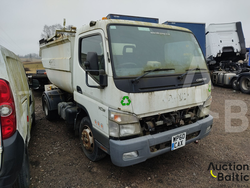 Mitsubishi Fuso - Vuilniswagen: afbeelding 1 Mitsubishi Fuso - Vuilniswagen: afbeelding 1