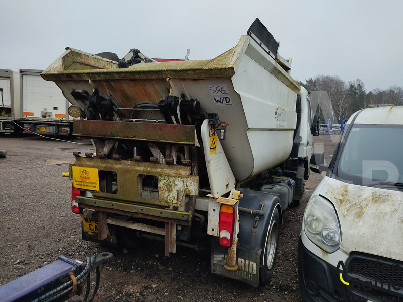 Mitsubishi Fuso - Vuilniswagen: afbeelding 3 Mitsubishi Fuso - Vuilniswagen: afbeelding 3