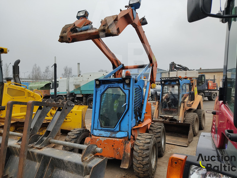 New Holland LS 185 B - Schranklader: afbeelding 2 New Holland LS 185 B - Schranklader: afbeelding 2