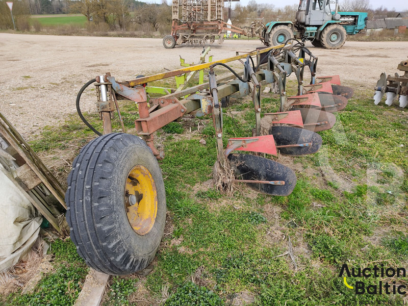 Overum C598L - Ploeg: afbeelding 2 Overum C598L - Ploeg: afbeelding 2