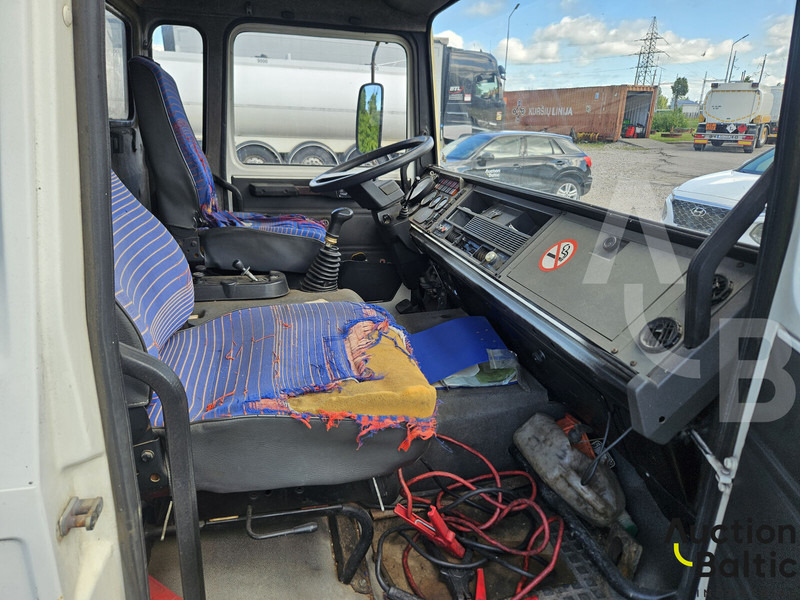 Renault Midliner S 150 - Tankwagen: afbeelding 5 Renault Midliner S 150 - Tankwagen: afbeelding 5