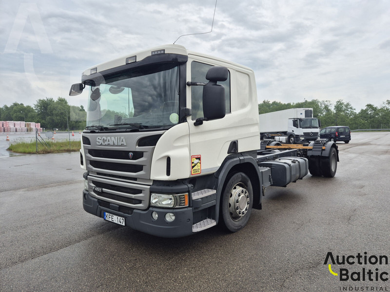 Scania P 450 - Chassis vrachtwagen: afbeelding 2 Scania P 450 - Chassis vrachtwagen: afbeelding 2
