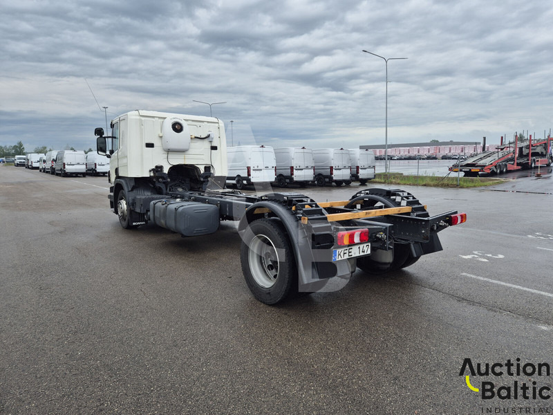 Scania P 450 - Chassis vrachtwagen: afbeelding 4 Scania P 450 - Chassis vrachtwagen: afbeelding 4