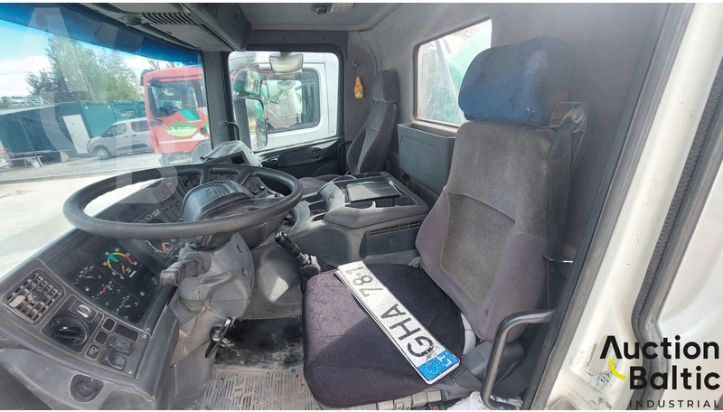 Scania P 94 GB - Betonmixer: afbeelding 5 Scania P 94 GB - Betonmixer: afbeelding 5