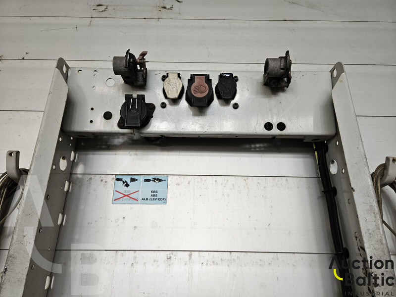 Schmitz Cargobull SCS 24 - Schuifzeiloplegger: afbeelding 3 Schmitz Cargobull SCS 24 - Schuifzeiloplegger: afbeelding 3