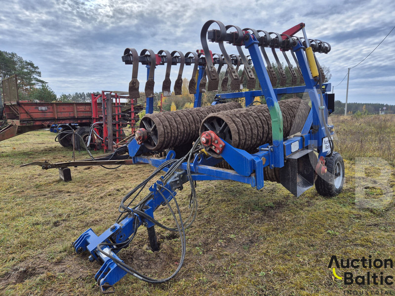 Servis Traktor KZK "Olvia-6A" - Landbouw wals: afbeelding 1 Servis Traktor KZK "Olvia-6A" - Landbouw wals: afbeelding 1