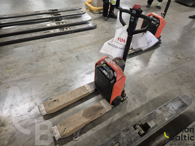 Toyota LHE130 - Orderverzameltruck: afbeelding 1 Toyota LHE130 - Orderverzameltruck: afbeelding 1